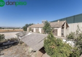 Chalet independiente con terreno en venta en la España, Granada, ref: TR238869 foto