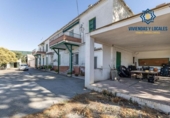 Chalet independiente con terreno en venta en la España, Granada, ref: TR238873 foto