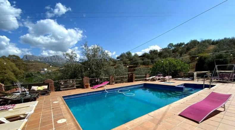Málaga - Riogordo - 13529m2