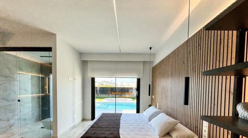 Alicante - Algorfa - 129m2