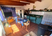 Загородный дом с участком на продажу в городе Ciutadella de Menorca Фото