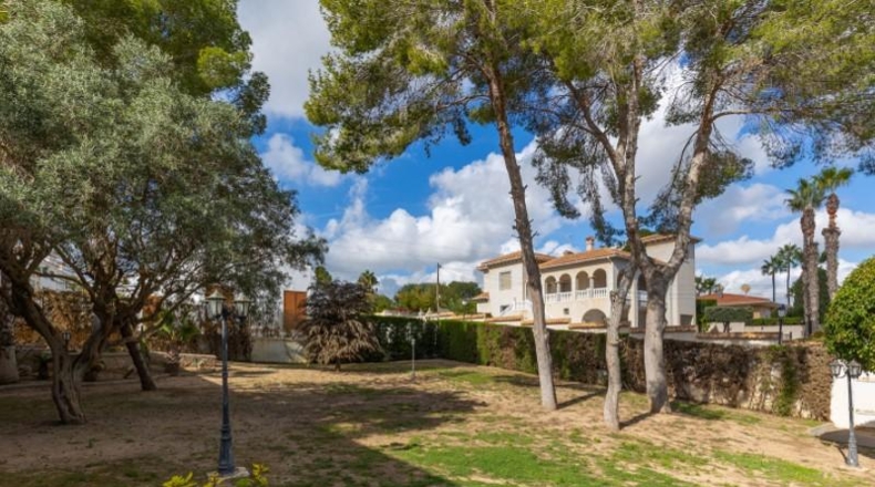 Alicante - Orihuela - 1510m2