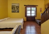 Casa de camp amb terreny en venda a la España, Novales, ref.: TR339286 foto
