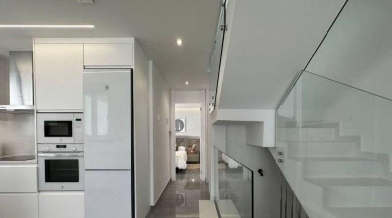 Аликанте - Torrevieja - 300m2