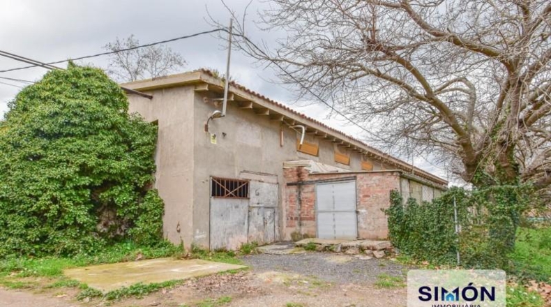 Barcelona - Sant Fruitós de Bages - 52000m2