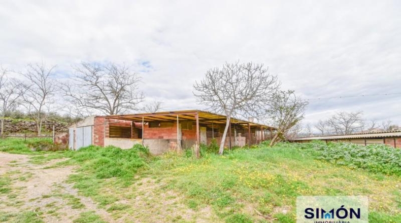 Barcelona - Sant Fruitós de Bages - 52000m2