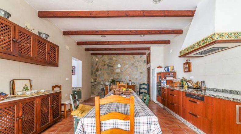 Севилья - Lora del Río - 154237m2