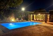 Chalet independiente con terreno en venta en la España, Badajoz, ref: TR343080 foto
