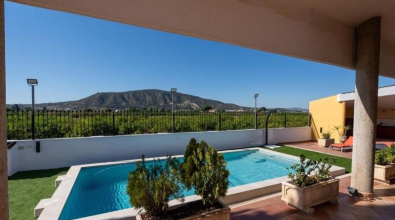 Alicante - Orihuela - 9480m2