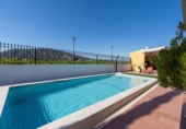 Chalet independiente con terreno en venta en la España, Orihuela, ref: TR141238 foto