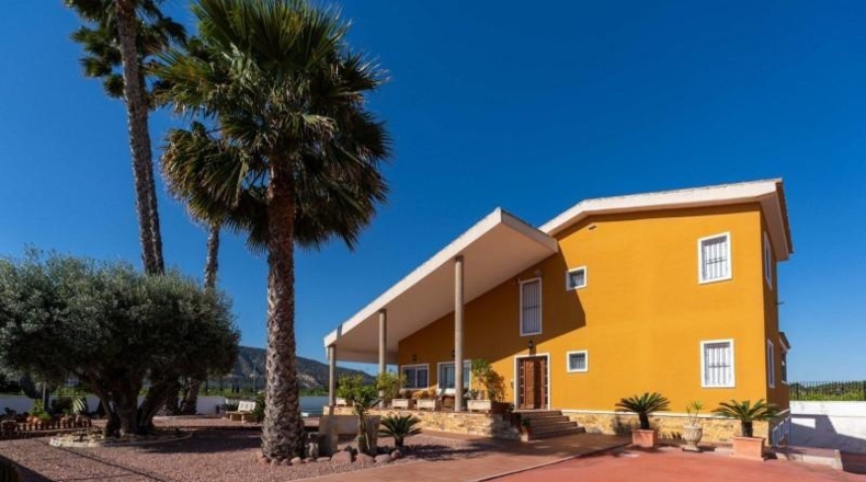 Alicante - Orihuela - 9480m2