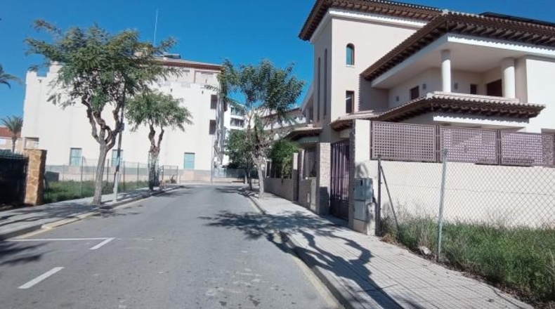 Múrcia - Los Alcázares - 395m2