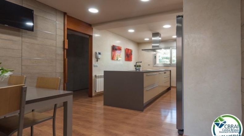 Gerona - Roses - 596m2