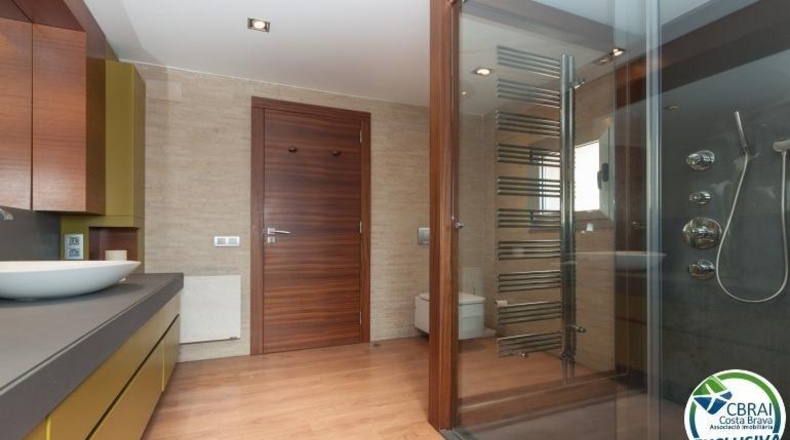 Gerona - Roses - 596m2