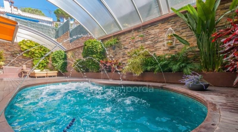 Gerona - Roses - 596m2