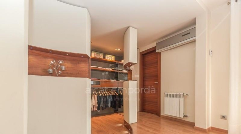 Gerona - Roses - 596m2