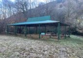 Отдельно стоящий дом с участком на продажу в городе Santa María de Cayón Фото