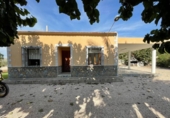 Xalet independent amb terreny en venda a la España, Redovà, ref.: TR333911 foto