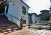 Chalet independiente con terreno en venta en la España, Málaga, ref: TR379985 foto