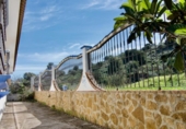 Chalet independiente con terreno en venta en la España, Málaga, ref: TR379985 foto