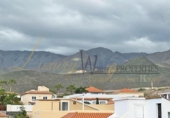 Xalet independent amb terreny en venda a la España, Adeje, ref.: TR155928 foto