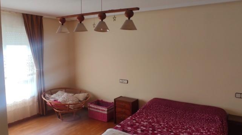 Asturias - Oviedo - 1360m2