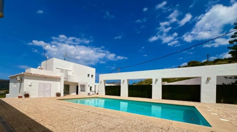 Alicante - Pedreguer - 1900m2