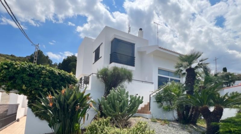 Alicante - Pedreguer - 1900m2