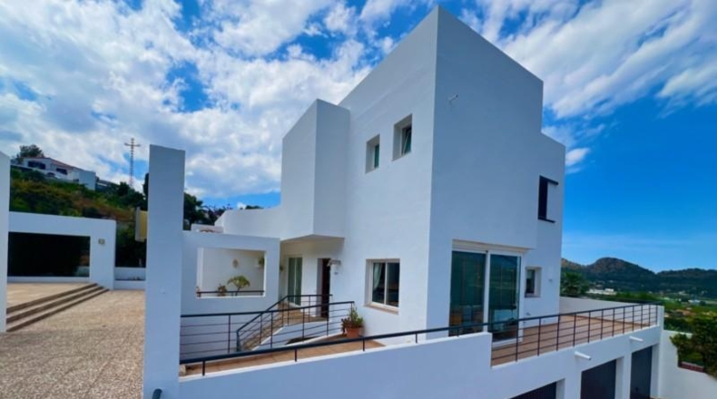 Alicante - Pedreguer - 1900m2