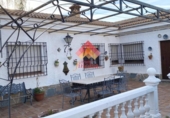 Chalet independiente con terreno en venta en la España, Arriate, ref: TR367469 foto