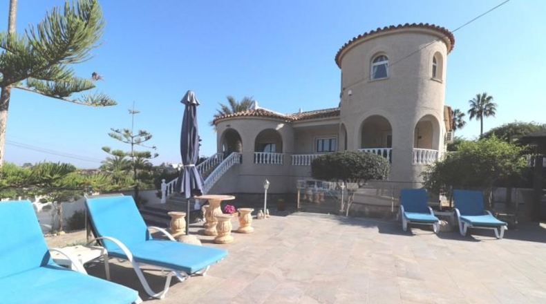 Alicante - Almoradí - 1149m2