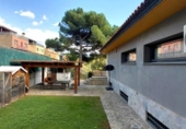 Xalet independent amb terreny en venda a la España, Centelles, ref.: TR343079 foto