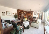 Отдельно стоящий дом с участком на продажу в городе Ciutadella de Menorca Фото