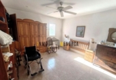 Отдельно стоящий дом с участком на продажу в городе Ciutadella de Menorca Фото