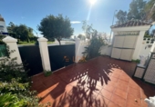 Chalet independiente con terreno en venta en la España, Vélez-Málaga, ref: TR377392 foto