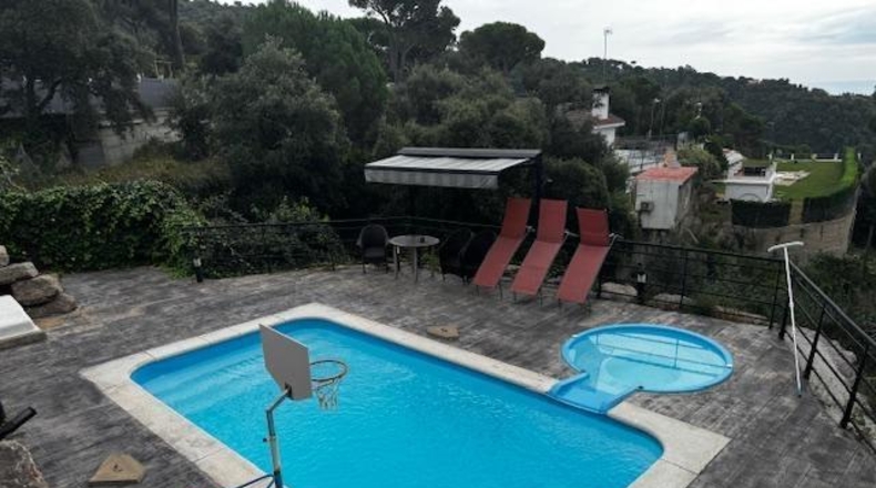 Barcelona - Sant Cebrià de Vallalta - 800m2