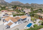 Xalet independent amb terreny en venda a la España, Busot, ref.: TR245795 foto