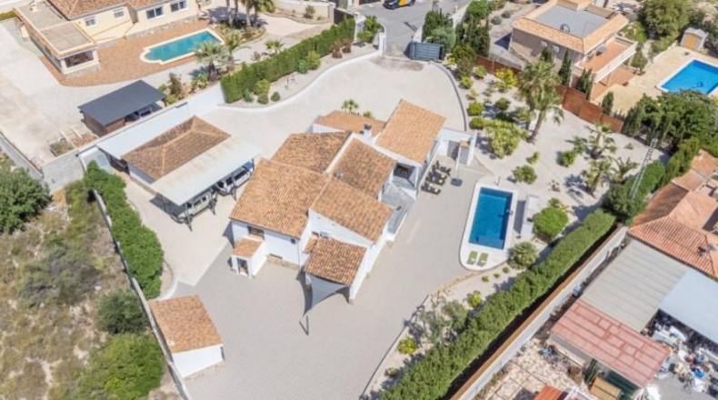 Alicante - Busot - 2046m2