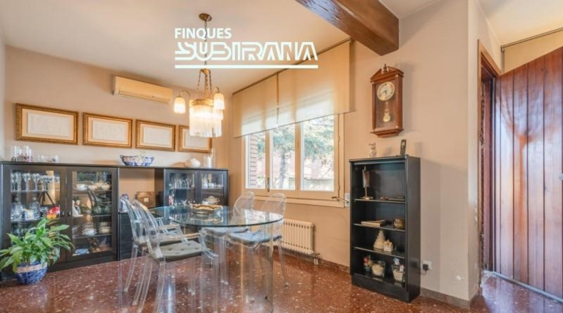 Барселона - Igualada - 809m2