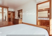 Chalet independiente con terreno en venta en la España, Ferreries, ref: TR381532 foto