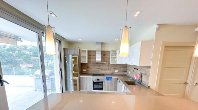 Gerona - Lloret de Mar - 845m2