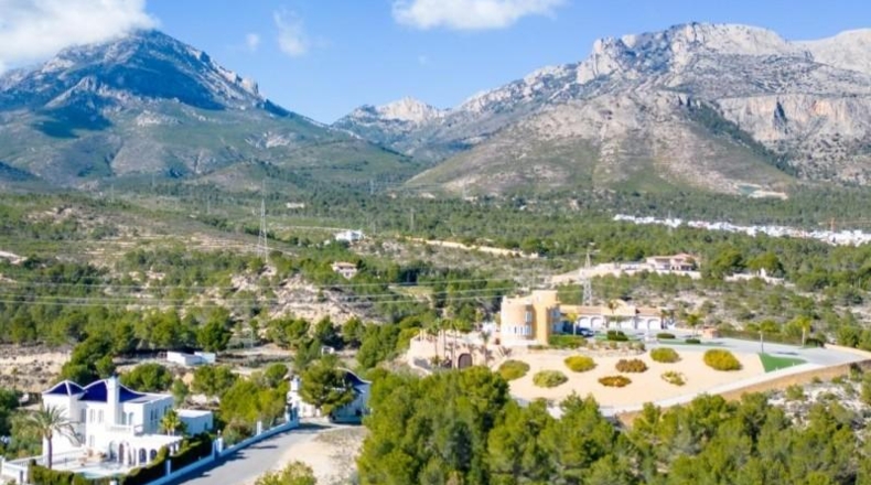Alicante - La Nucía - 91061m2