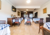 Chalet independiente con terreno en venta en la España, Cerdanyola del Vallès, ref: TR198590 foto