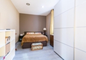 Chalet independiente con terreno en venta en la España, Cerdanyola del Vallès, ref: TR198590 foto
