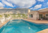 Xalet independent amb terreny en venda a la España, Altea la Vella, ref.: TR222484 foto
