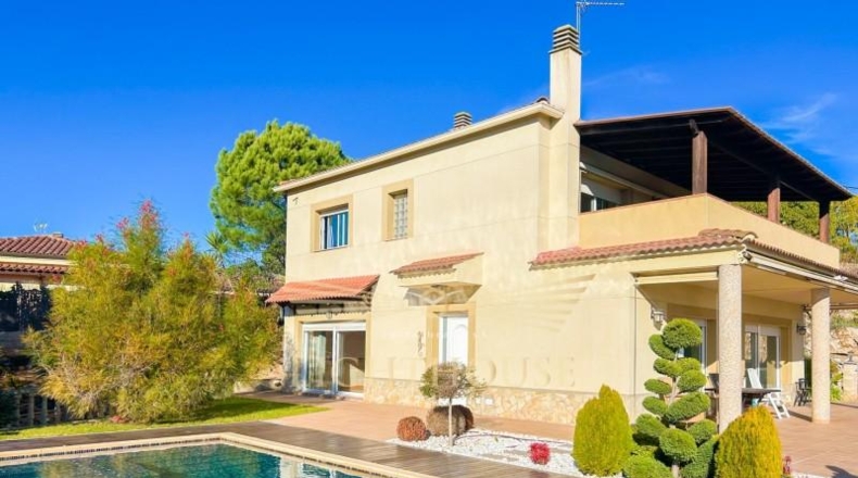 Gerona - Lloret de Mar - 595m2