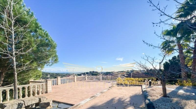 Gerona - Lloret de Mar - 595m2