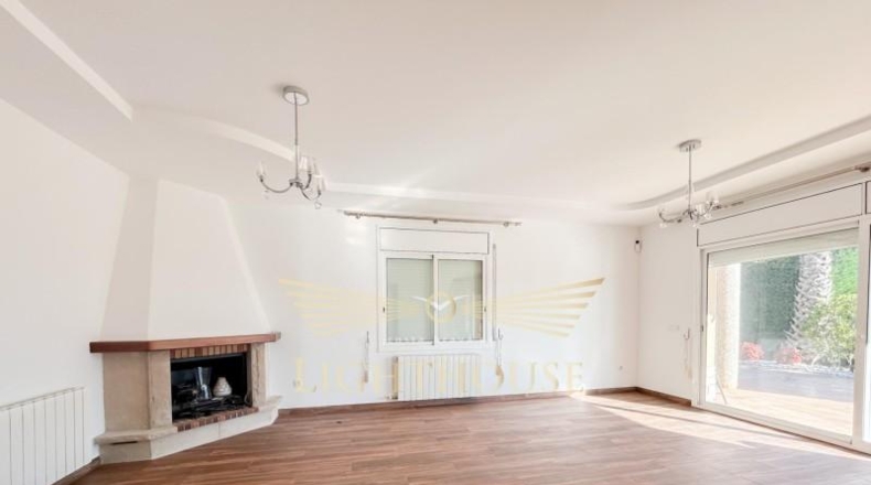Gerona - Lloret de Mar - 595m2