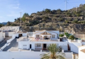 Xalet independent amb terreny en venda a la España, Calp, ref.: TR367545 foto