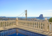 Xalet independent amb terreny en venda a la España, Calp, ref.: TR367545 foto